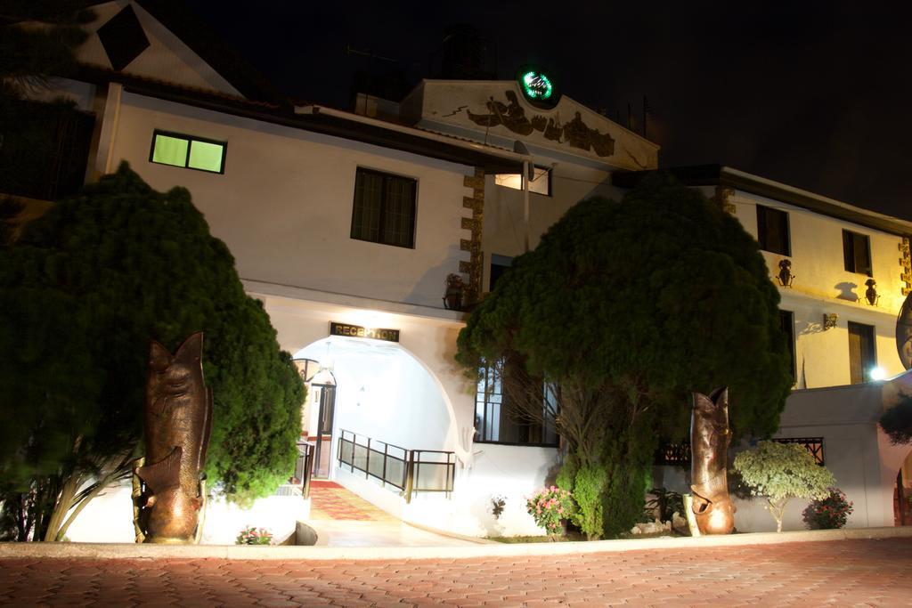 Hill View Hotel Mccarthy Hills Botianaw المظهر الخارجي الصورة