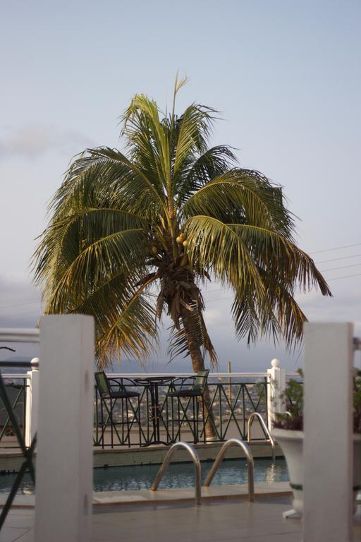 Hill View Hotel Mccarthy Hills Botianaw المظهر الخارجي الصورة